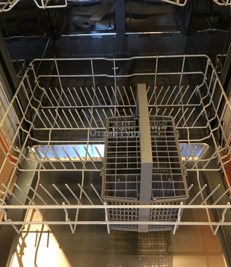 Встраиваемая посудомоечная машина Бош 60 см нижний короб
